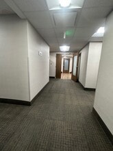 599 Farmington Ave, Farmington, CT à louer Photo du bâtiment- Image 1 de 8