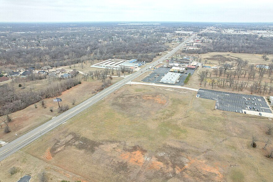1601 Rangeline rd, Joplin, MO à vendre - Photo du bâtiment - Image 3 de 6