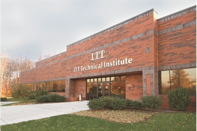 3330 Tillman Dr, Bensalem, PA à louer - Photo du bâtiment - Image 3 de 6