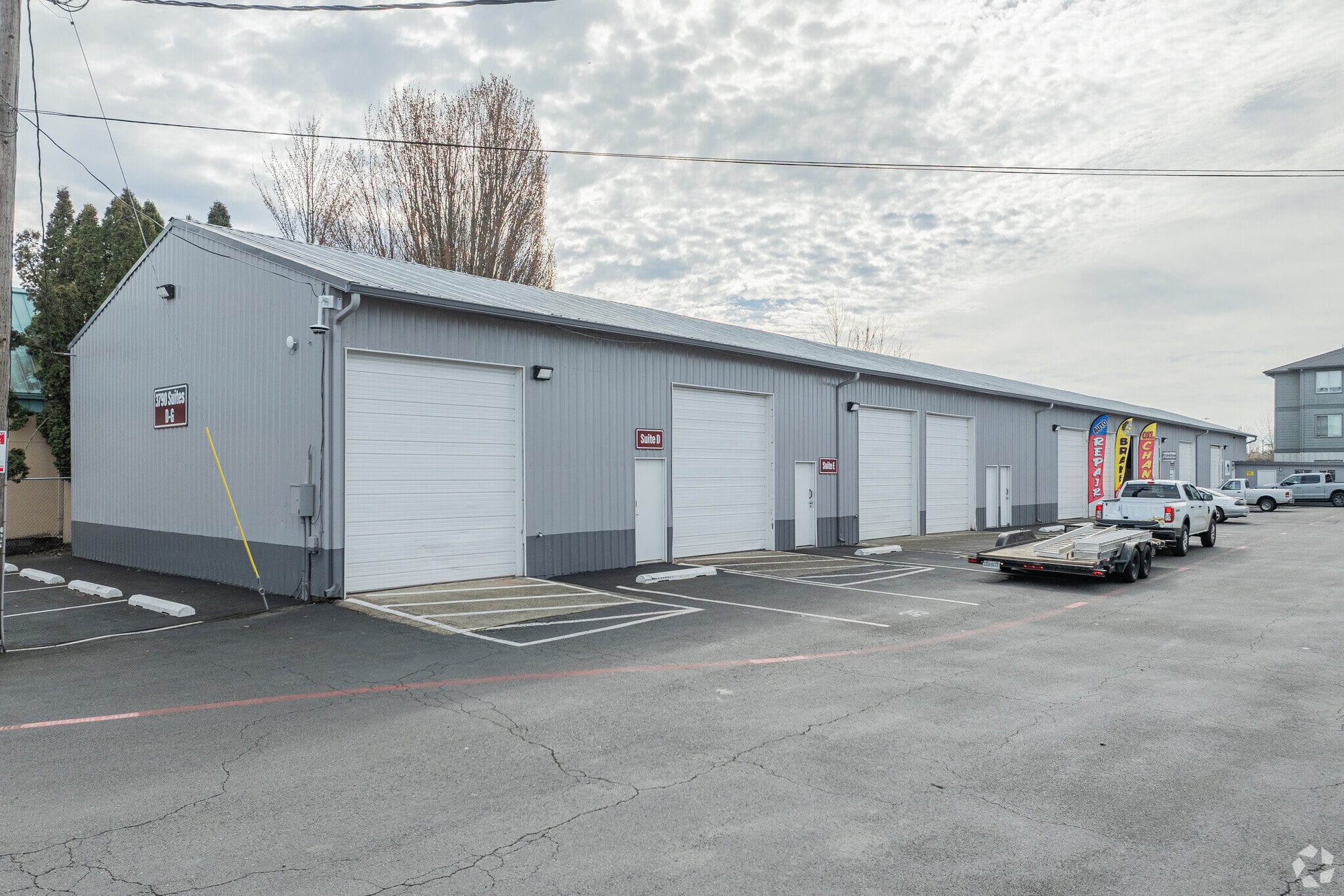 3790 Silverton Rd NE, Salem, OR for lease Primary Photo- Image 1 of 5
