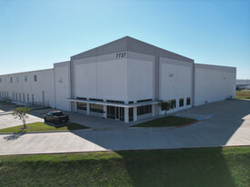 7737 Cherokee Rd, Katy TX - Warehouse