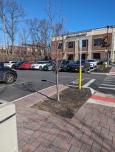 3845 Richmond Ave, Staten Island, NY for lease Building Photo- Image 2 of 2