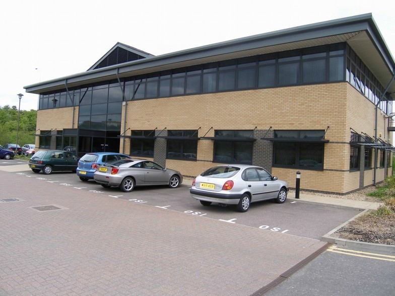 Kingfisher Way, Huntingdon for lease - Building Photo - Image 3 of 3