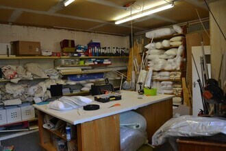 9-13 Westbrook Walk, Alton for lease Interior Photo- Image 2 of 3