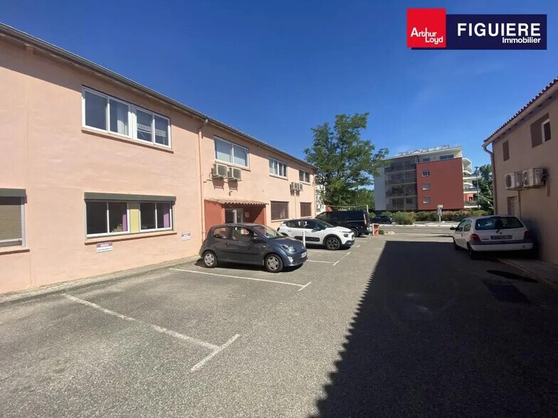 Office in Aix-en-Provence for lease - Building Photo - Image 2 of 7