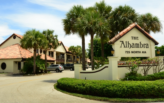 725 N Hwy A1A, Jupiter, FL à vendre Photo du bâtiment- Image 1 de 51