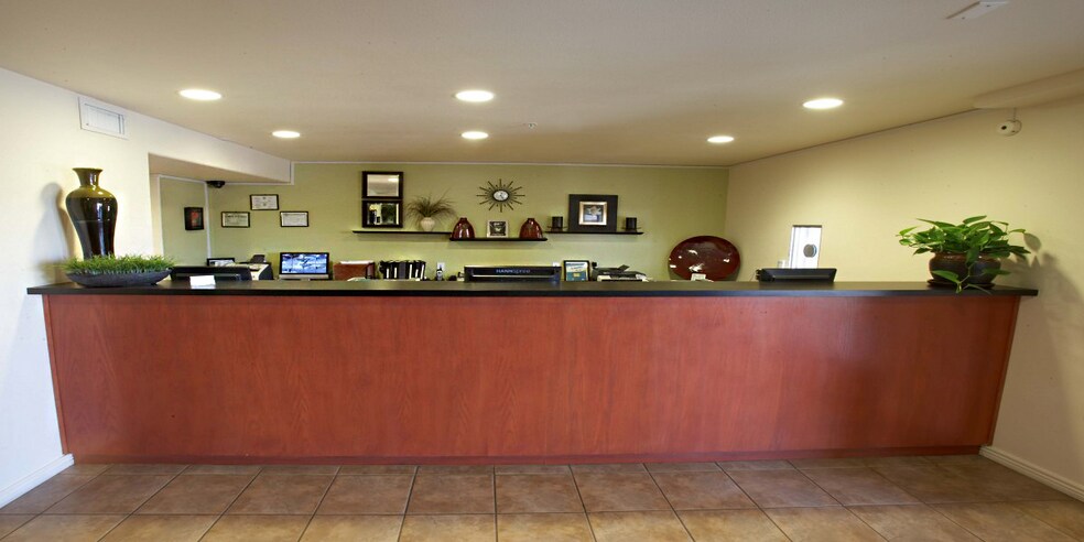 8399 W Lynwood St, Tolleson, AZ à vendre - Photo du bâtiment - Image 3 de 8