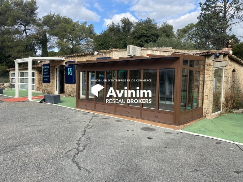 Retail in Le Muy for lease - Building Photo - Image 1 of 17