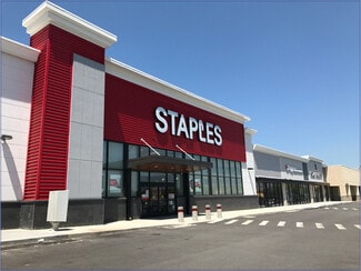 Plus de détails pour 287 Washington St, Attleboro, MA - Commerce de détail à louer