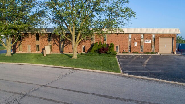 Plus de détails pour 20620 Burl Ct, Joliet, IL - Industriel à louer