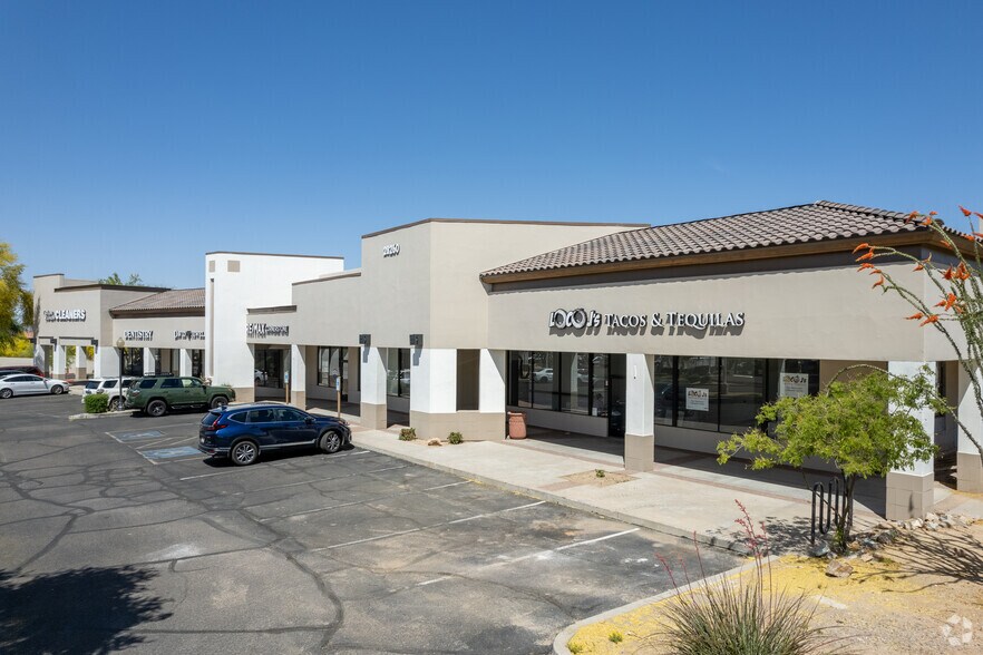 28260 N Tatum Blvd, Phoenix, AZ à louer - Photo du bâtiment - Image 2 de 8