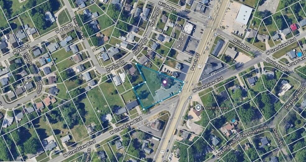 4538 Peach St, Erie, PA à vendre - Photo du bâtiment - Image 2 de 5