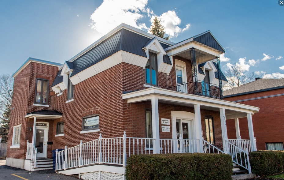 3994 Boul Saint-Martin O, Laval, QC à vendre - Photo du bâtiment - Image 3 de 9