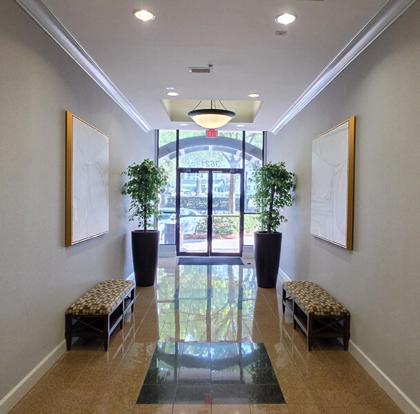 3621 Vinings Slope SE, Atlanta, GA 30339 - Unit 4410 - - Lobby - Image 2 of 10