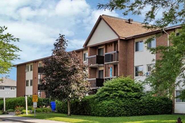 Plus de détails pour Greater Ottawa Multi-Family Portfolio – Multi-résidentiel à vendre