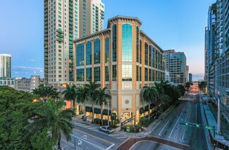 Plus de détails pour 300 SE 2nd St, Fort Lauderdale, FL - Bureau à louer