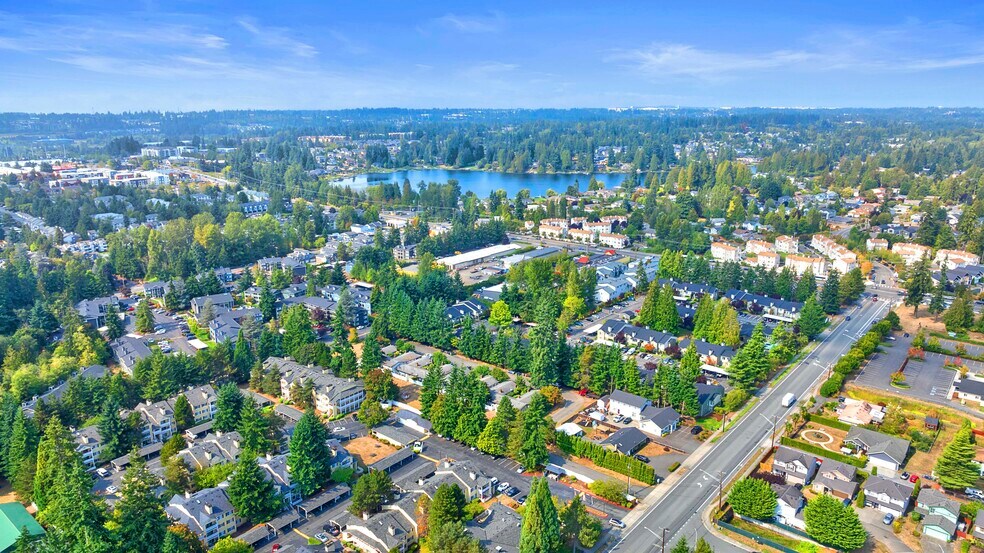 16702 North Rd, Bothell, WA à vendre - Photo du bâtiment - Image 3 de 6