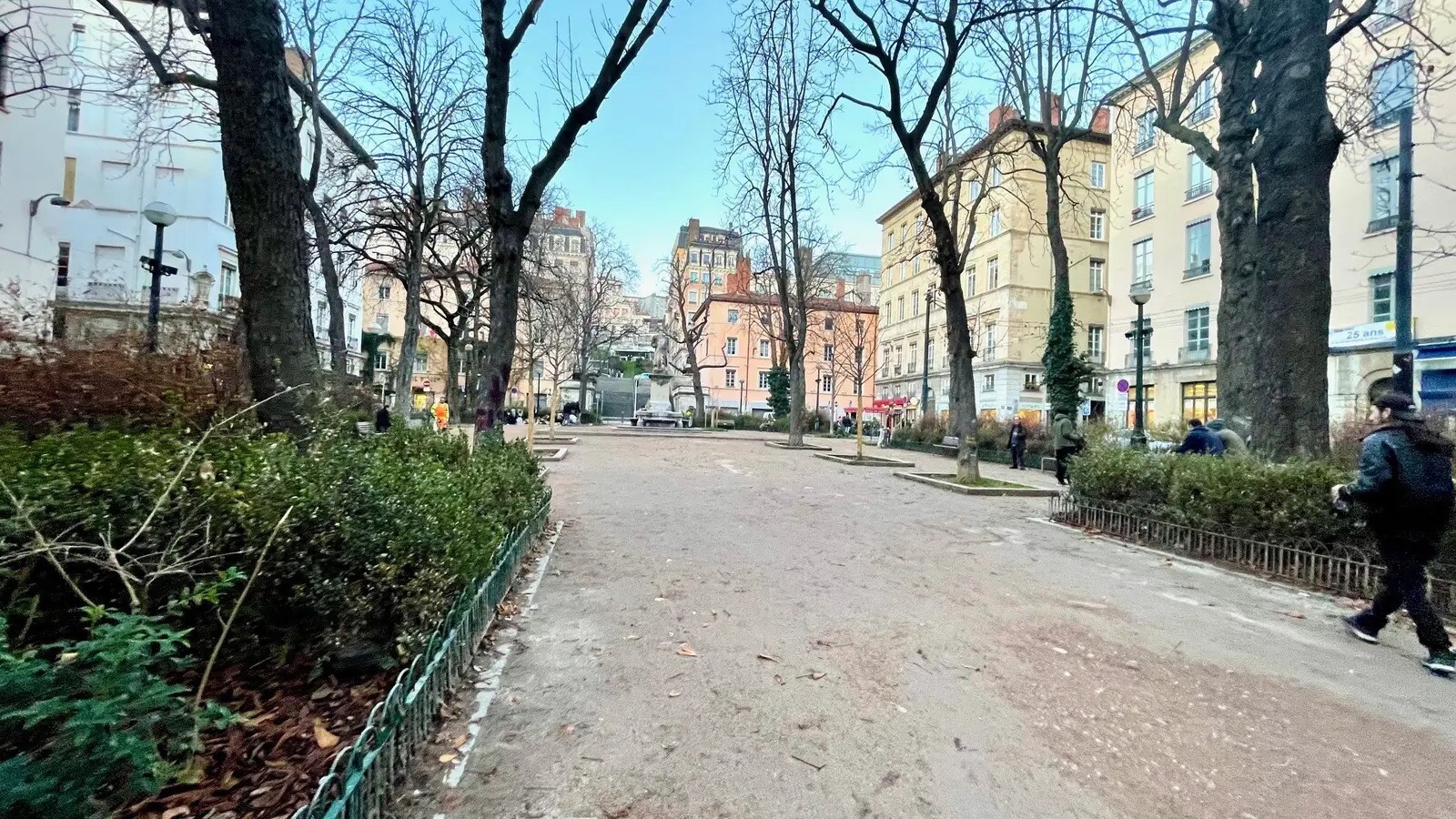 Multifamily in Lyon for sale Building Photo- Image 1 of 9