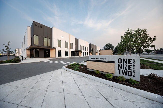 Plus de détails pour 9688 192 St, Surrey, BC - Industriel à vendre