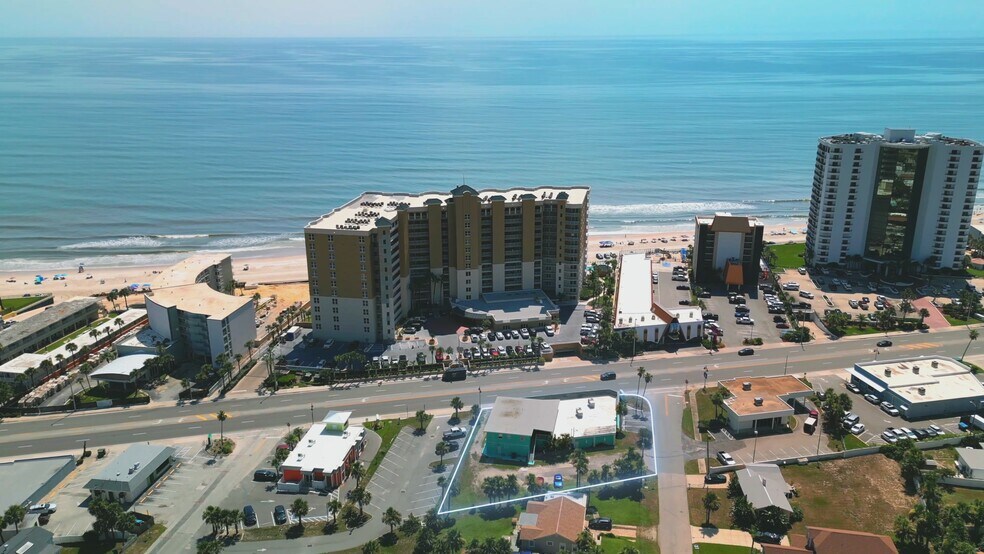 2410 S Atlantic Ave, Daytona Beach, FL à vendre - Vidéo sur l’inscription commerciale - Image 2 de 6