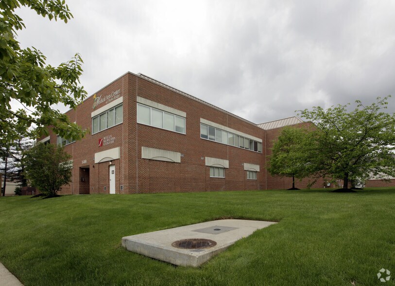 8400 E Roosevelt Blvd, Philadelphia, PA à louer - Photo du bâtiment - Image 2 de 6