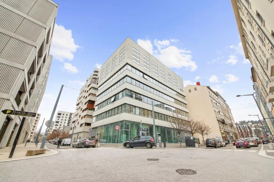 56 Rue Smith, Lyon à louer - Photo du bâtiment - Image 1 de 14