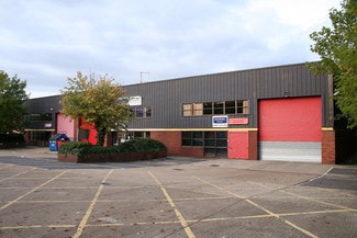 Plus de détails pour Lion Park Ave, Chessington - Industriel à louer