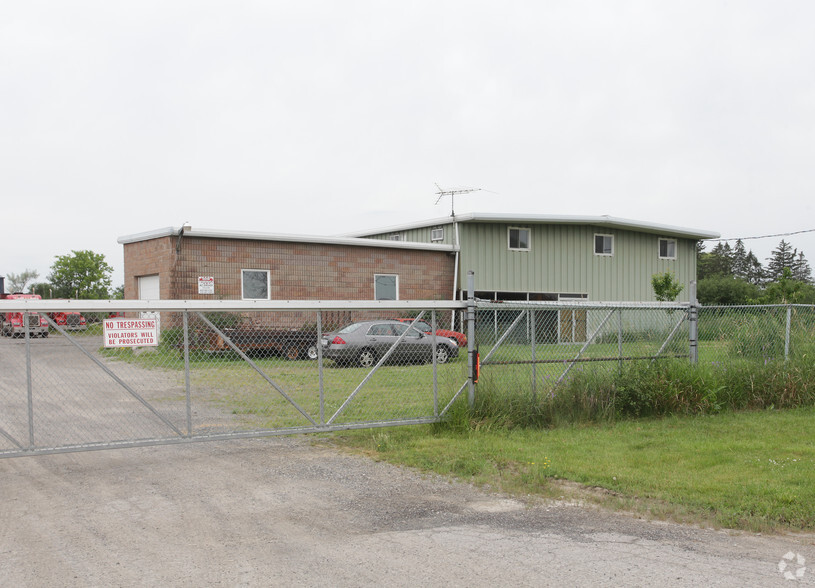 13792 Airport Rd, Caledon, ON à louer - Photo du bâtiment - Image 3 de 4