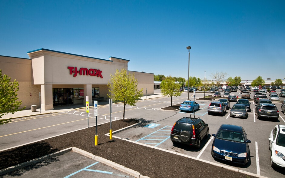 1726-1799 State Route 31, Clinton Township, NJ à louer - Photo du bâtiment - Image 2 de 11