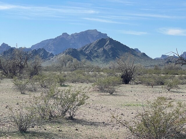 44244 Highland Avenue, Tonopah, AZ à vendre - Photo du bâtiment - Image 2 de 18