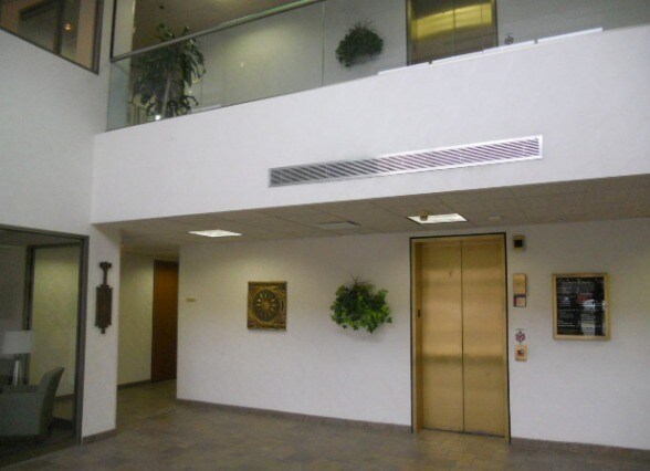 2580 Foxfield Rd, St Charles, IL à louer - Hall d’entrée - Image 3 de 3