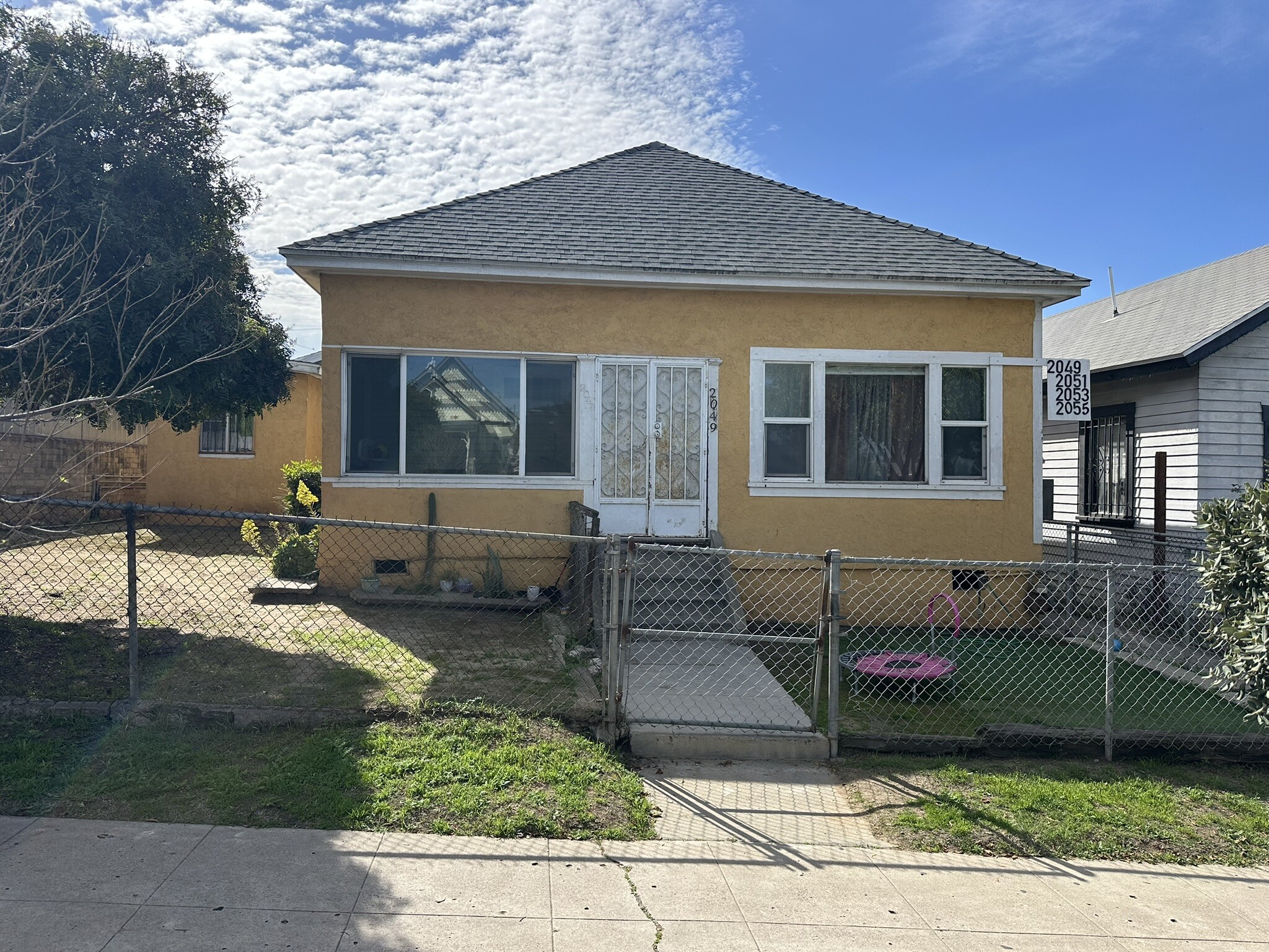 2049 Julian Ave, San Diego, CA for sale Primary Photo- Image 1 of 17