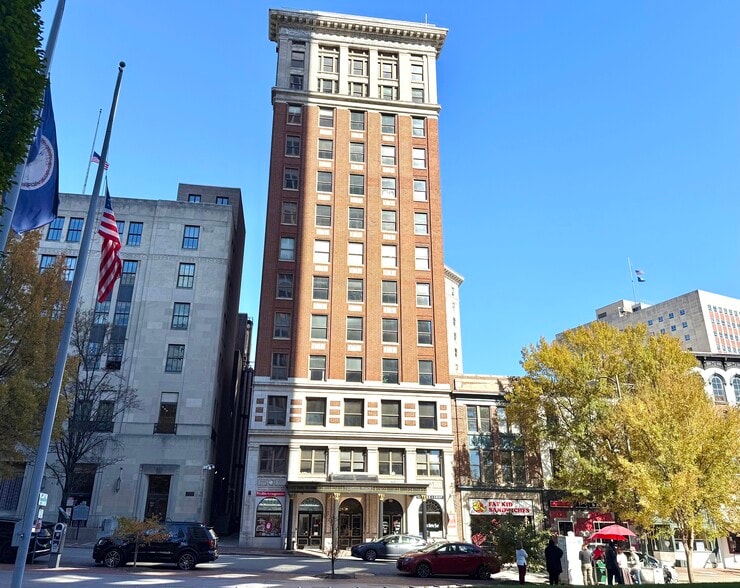 1108 E Main St, Richmond, VA for lease - Building Photo - Image 3 of 13