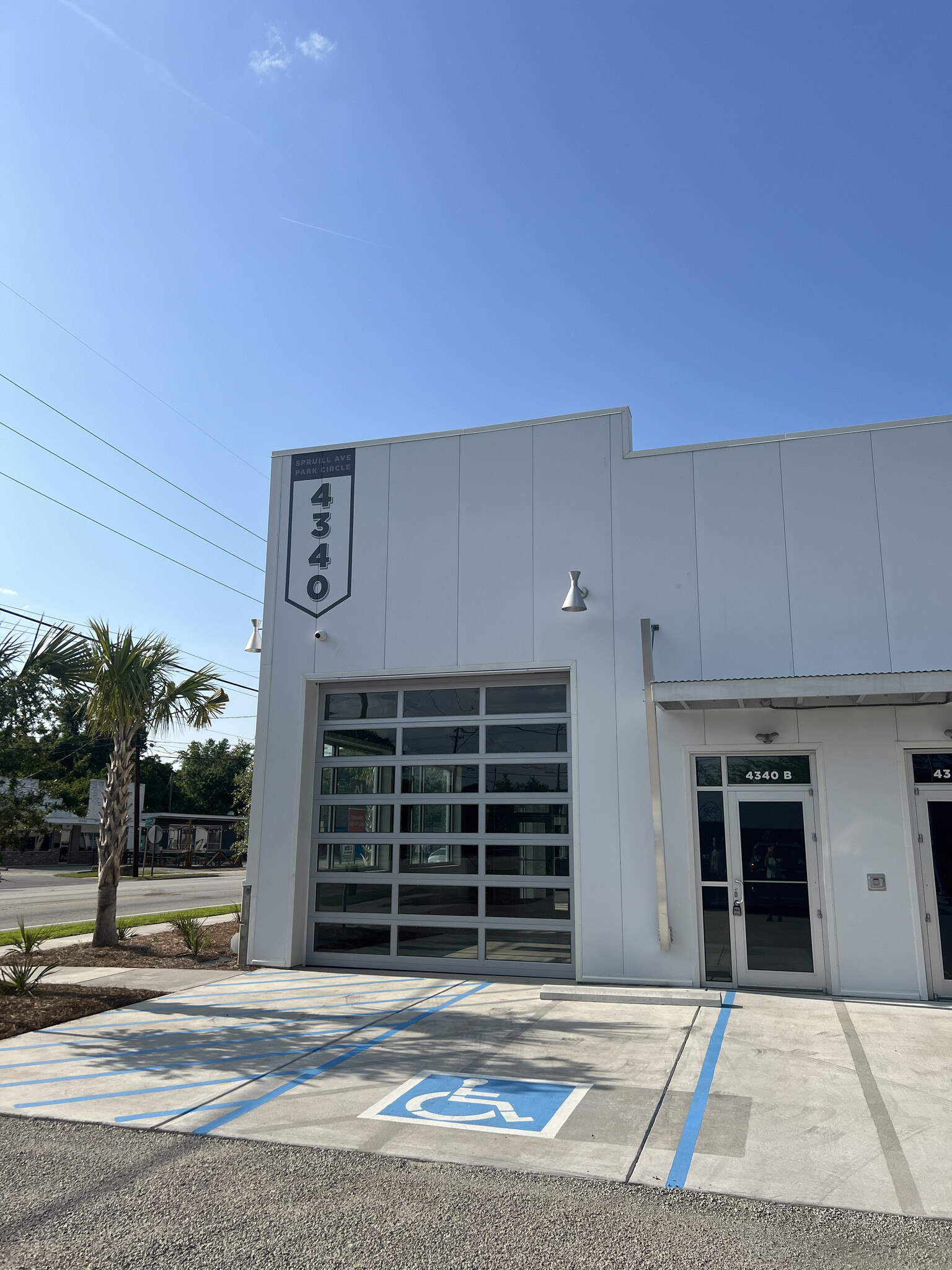 4340 Spruill Ave, North Charleston, SC for lease Primary Photo- Image 1 of 26