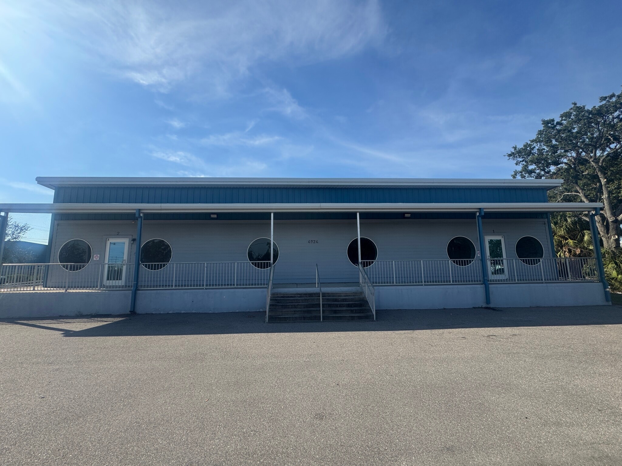 4924 Denver St, Tampa, FL for lease Primary Photo- Image 1 of 4