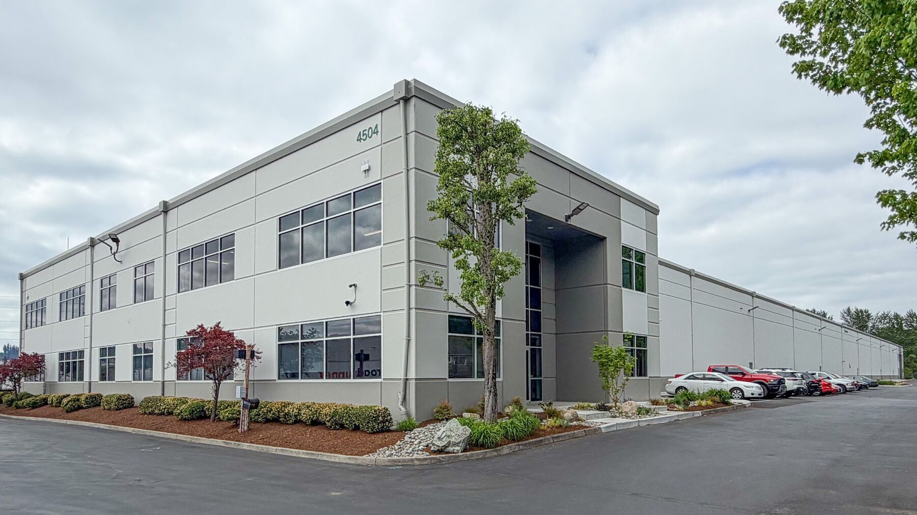 4504 E Valley Hwy E, Sumner, WA for lease Building Photo- Image 1 of 2