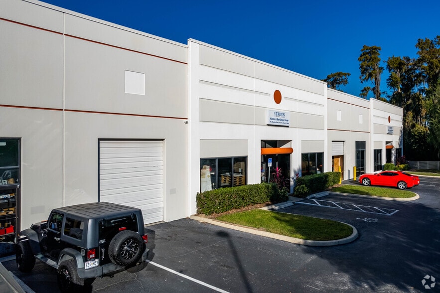 3905 Center Loop, Orlando, FL for lease - Building Photo - Image 3 of 6