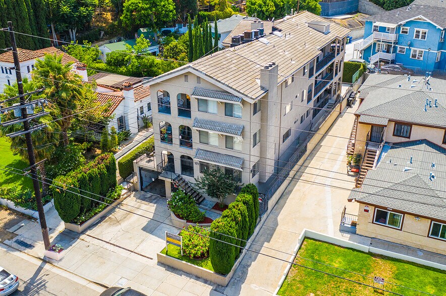 827 Glendale Blvd, Los Angeles, CA à vendre - Photo principale - Image 1 de 9