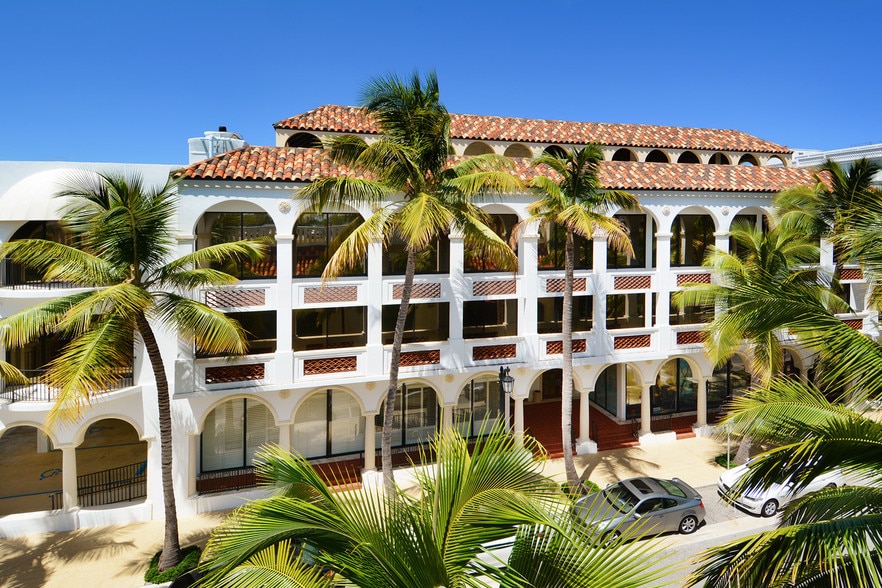125 Worth Ave, Palm Beach, FL for lease - Building Photo - Image 3 of 10