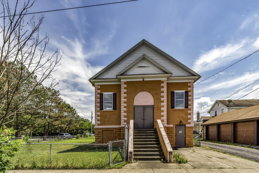 527 Foundry St, West Pittston, PA à vendre - Photo principale - Image 1 de 1