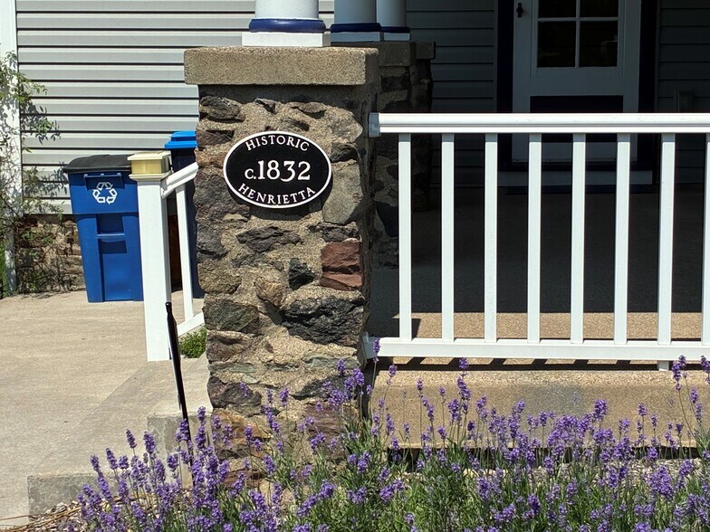 4495 W Henrietta Rd, Henrietta, NY à vendre - Photo du bâtiment - Image 2 de 47