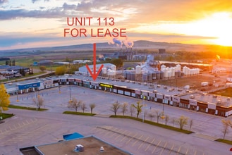 4804 50 St, Innisfail, AB for lease Interior Photo- Image 1 of 7