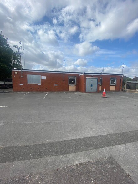 64-66 Old Taunton Rd, Bridgwater à louer - Photo du bâtiment - Image 3 de 5