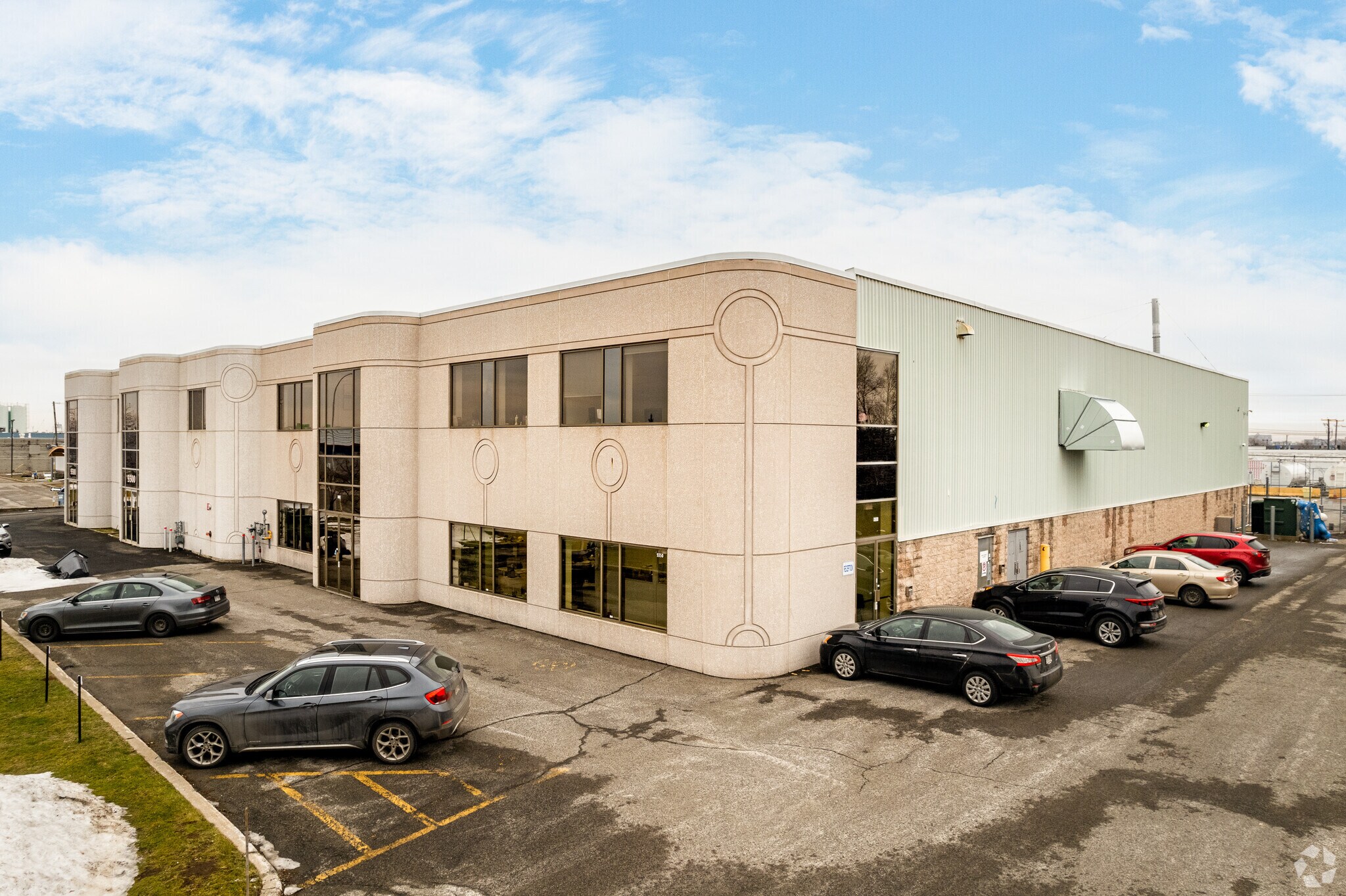 9300-9350 Rue De L'innovation, Montréal, QC for sale Primary Photo- Image 1 of 1