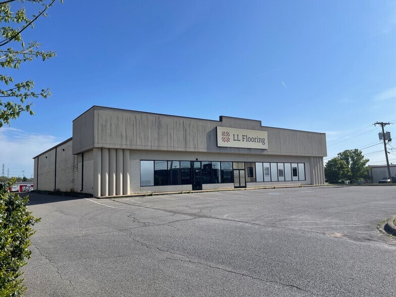 115 Terminal Rd, Clarksville, TN à louer - Photo du bâtiment - Image 3 de 6