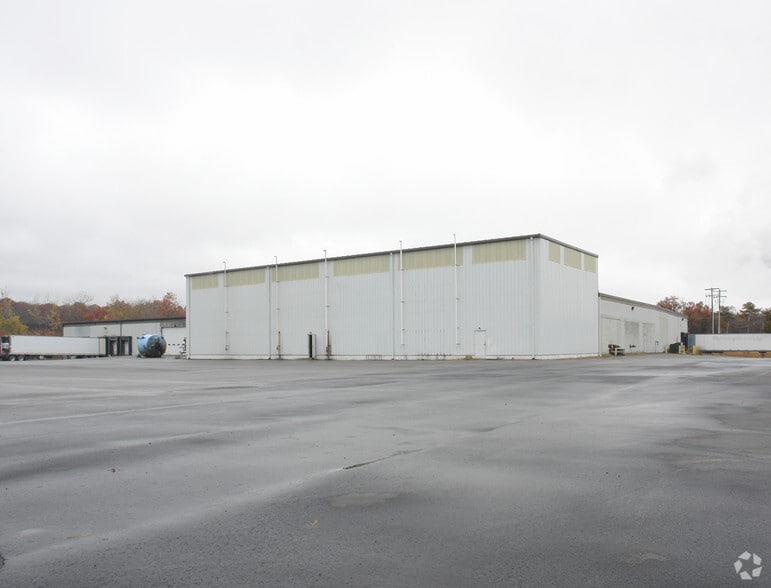 855 Oak Hill Rd, Mountain Top, PA for sale - Building Photo - Image 2 of 3