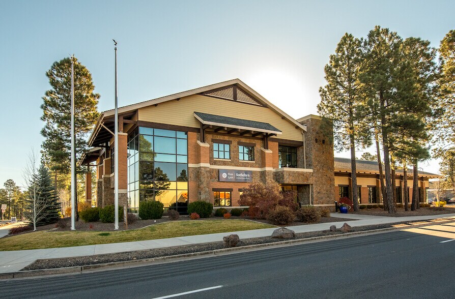 1750 S Woodlands Village Blvd, Flagstaff, AZ for lease - Building Photo - Image 3 of 12