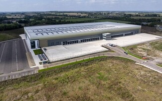 Plus de détails pour Chippenham Rd, Chippenham - Industriel à louer
