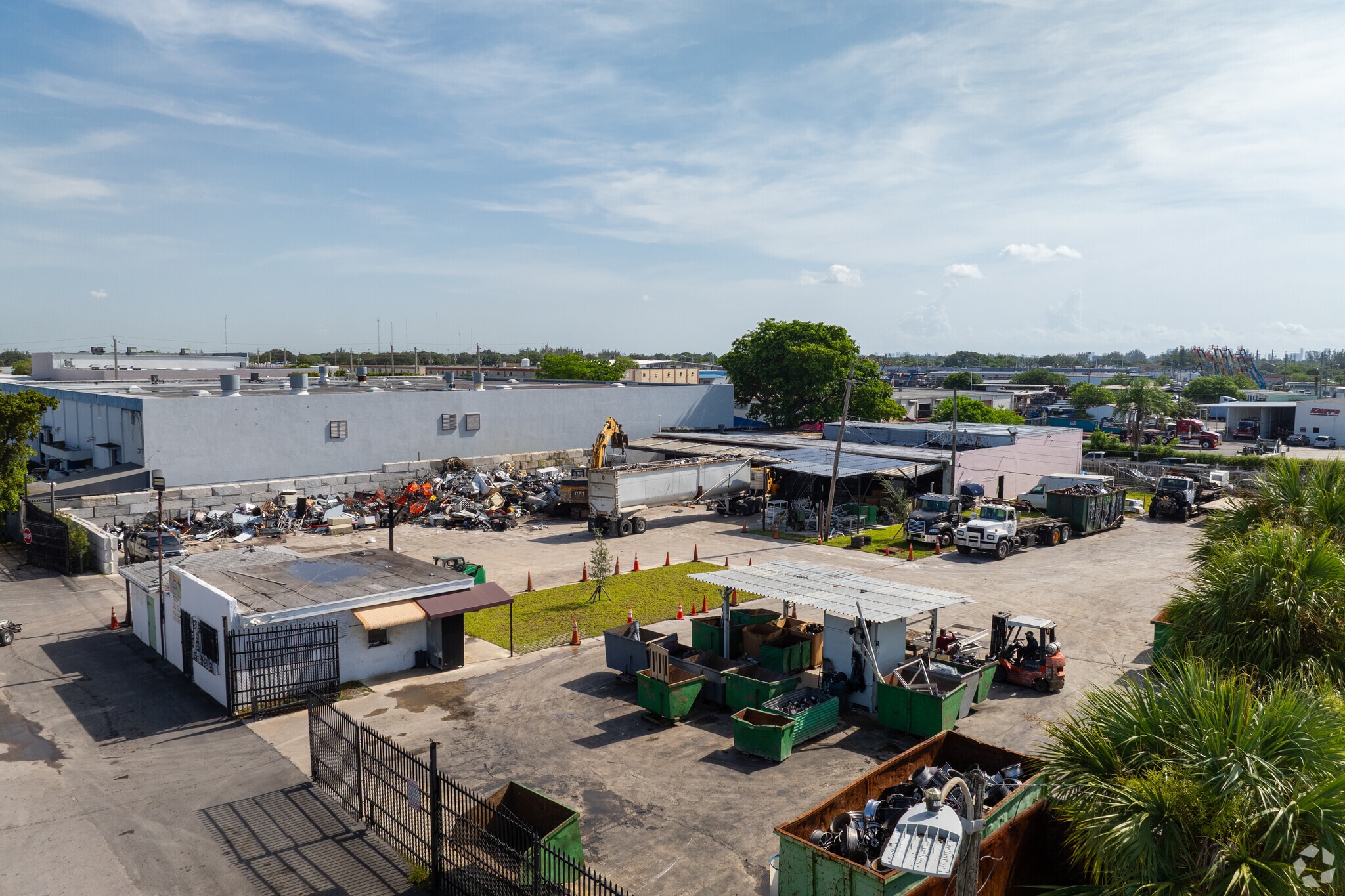 14569 NW 25th Ave, Opa Locka, FL for sale Primary Photo- Image 1 of 7