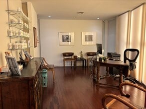 1321 7th St, Santa Monica, CA for lease Interior Photo- Image 1 of 5